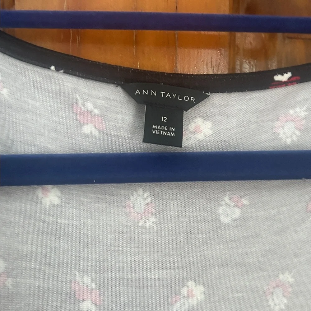 Ann Taylor Petite Floral Wrap Dress in Black - Picture 4 of 8